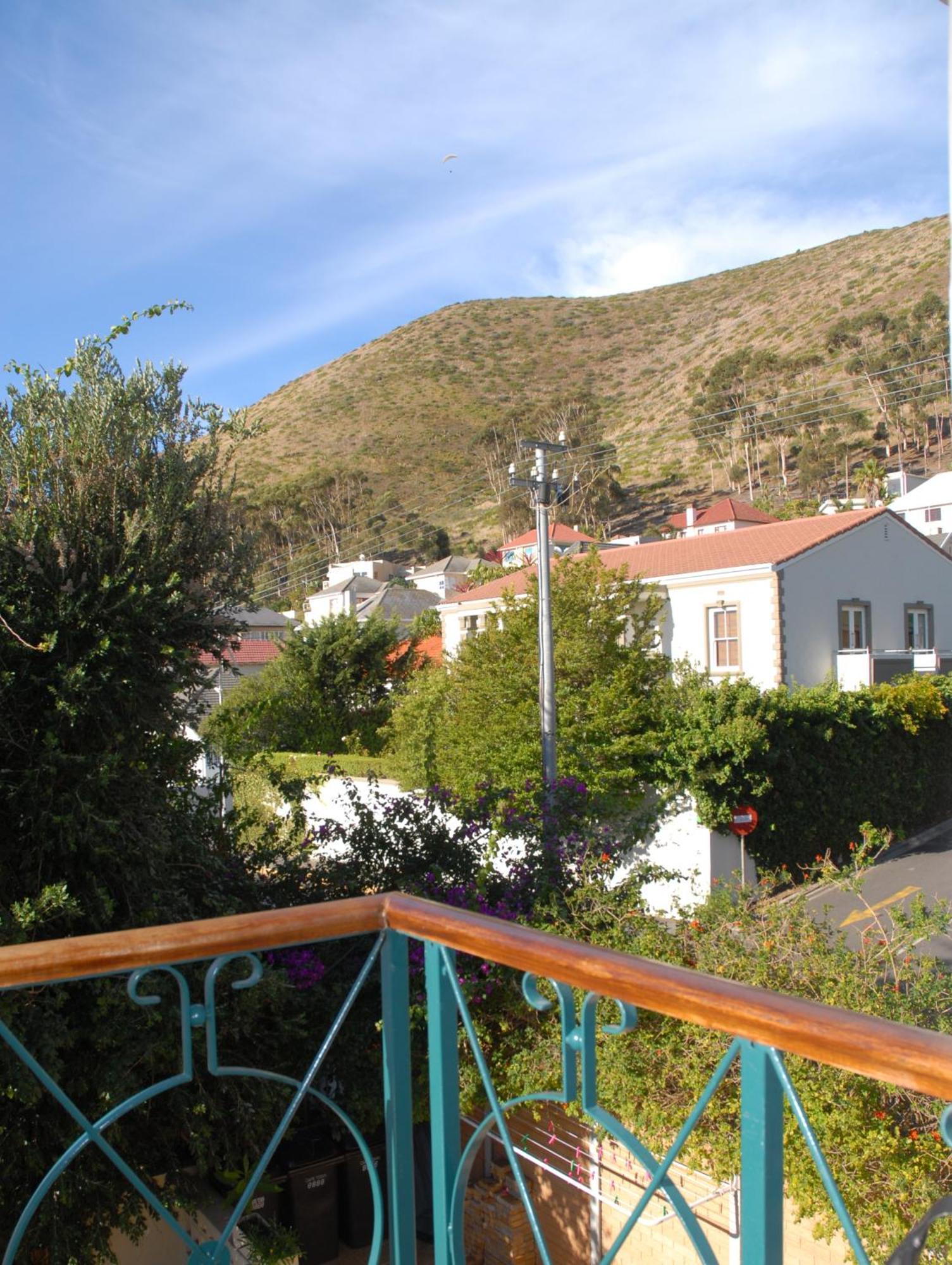 Maartens Guesthouse Кейптаун Екстериор снимка