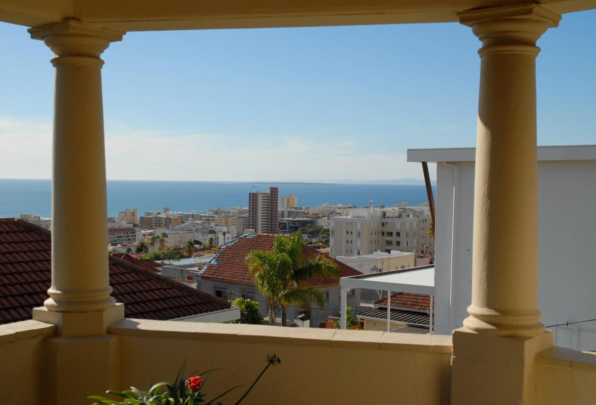 Maartens Guesthouse Кейптаун Екстериор снимка